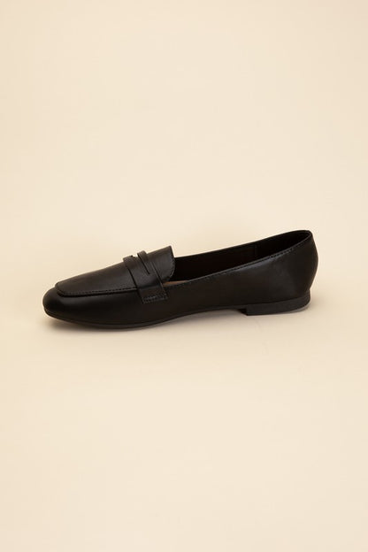 HARRIET-8 classic Casual Flats