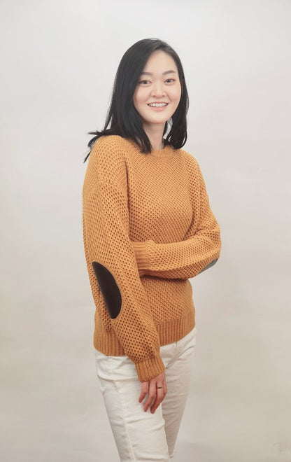 Honeycomb Stitch Sweater Top. w/ Elbow Patch